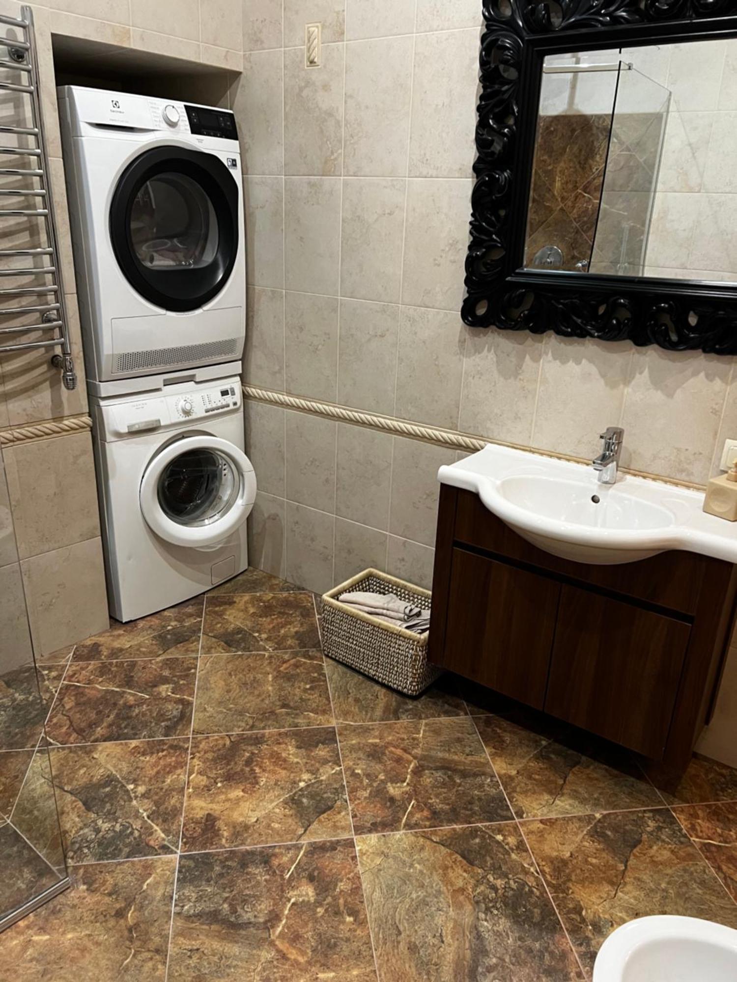 Luxury Old Town Apartment Вилнюс Екстериор снимка